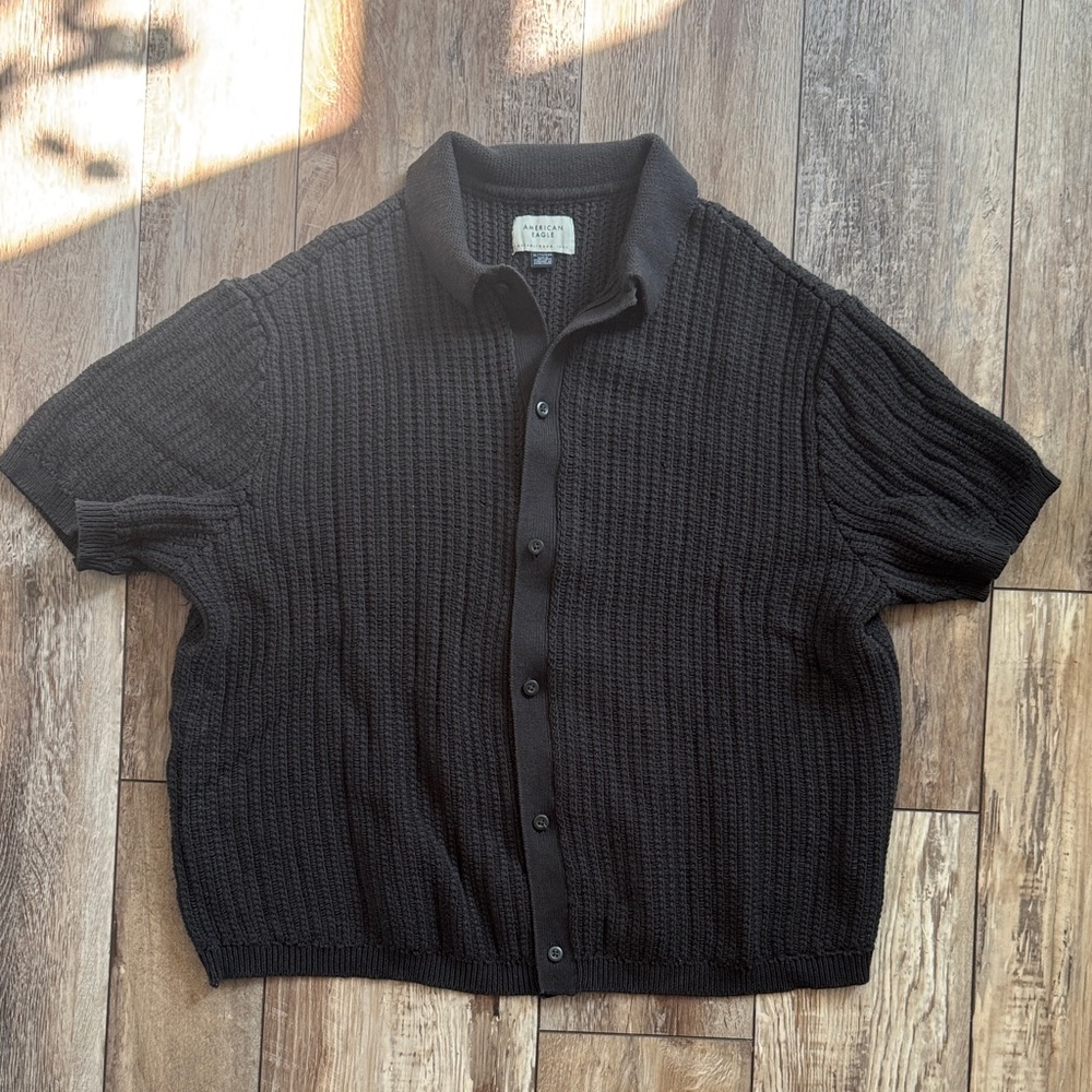 American Eagle Outfitters Charcoal Knit Button-Front Top short sleeve